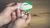 Nexa Lotte Insektenschutz 3-in-1 Starterpackung, Mückenstecker, Elektroverdampfer gegen fliegende Insekten wie Mücken, Motten und Fliegen in allen Räumen. - 4